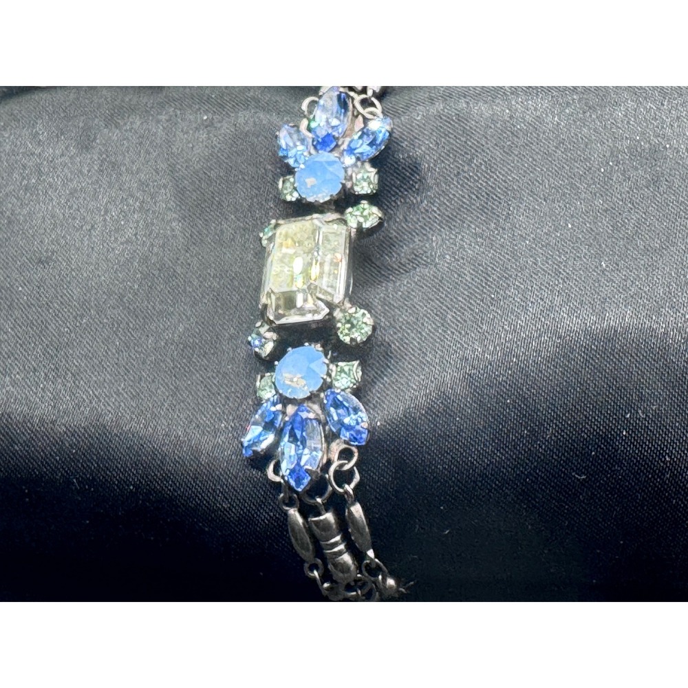 Sorrelli Blue Crystal Floral Statement Bracelet Antiqued Silver Tone Adjustable - Picture 7 of 9